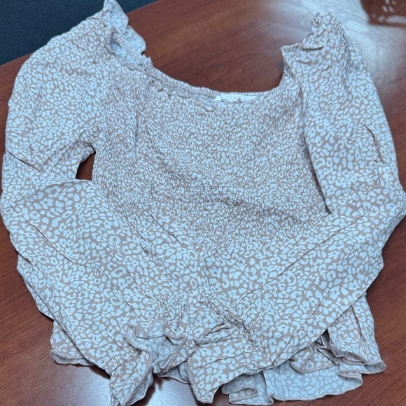 Urban romantics top L // 081036 - Picture 1 of 2